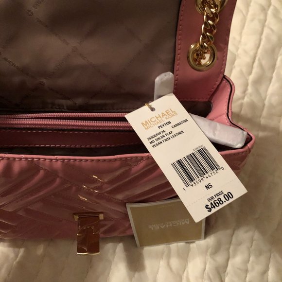 Micheal KORS Pink Patent Leather Crossbody - Picture 6 of 6